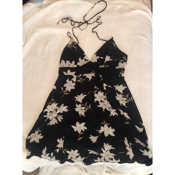 Forever 21 small floral dress - Picture 1 of 5